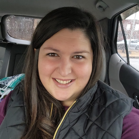 Meet your Posher, Jordyn - Picture 1 of 1